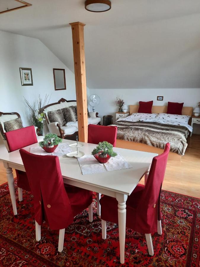Apartman Mikulov Exterior foto